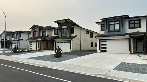 upper-46697 Brice Rd, Chilliwack, BC, V2P3V6 | Card Image