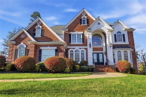 5662 Tuxedo Dr, Douglasville, GA, 30135-7528 | Card Image