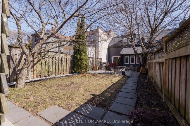 98 Edwin Ave, House attached with 2 bedrooms, 2 bathrooms and 1 parking in Toronto ON | Image 32