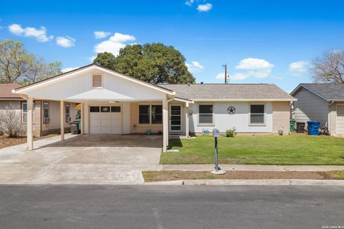 115 Dexter Dr, San Antonio, TX, 78226-1121 | Card Image