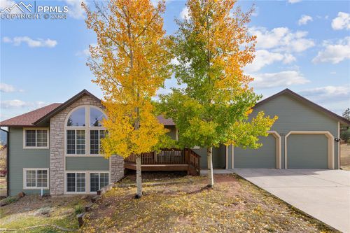 811 Red Eagle Court, Woodland Park, CO, 80863 | Card Image