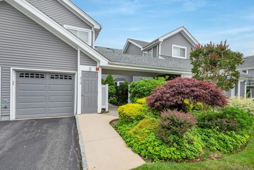 216 River Drive, Brookhaven, NY, 11955 | Card Image