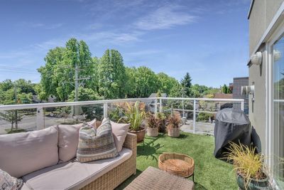 302 - 3280 W Broadway, Condo with 1 bedrooms, 1 bathrooms and 1 parking in Vancouver BC | Image 3