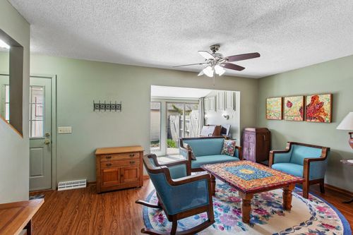 1108 Highland Ave, Northfield, MN, 55057-1332 | Card Image