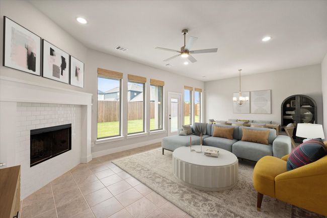 806 Monza Dr, House other with 4 bedrooms, 3 bathrooms and null parking in Midlothian TX | Image 5