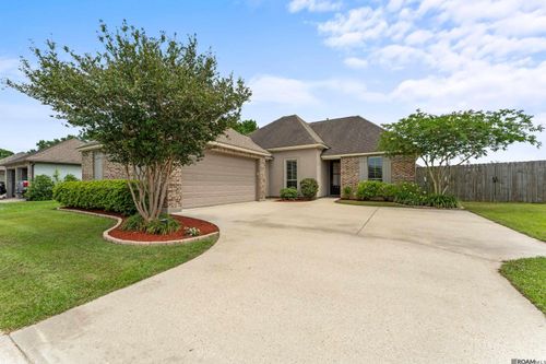 437 Portula Ave, Baton Rouge, LA, 70820-6535 | Card Image