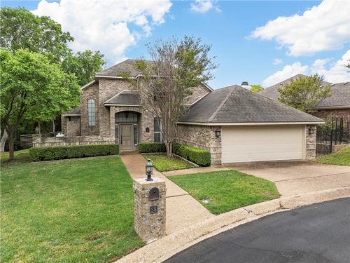 89 Sugar Creek Pl, Woodway, TX, 76712-3407 | Card Image