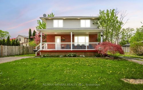 8046 Beaverdams Rd, Niagara Falls, ON, L2H1R8 | Card Image