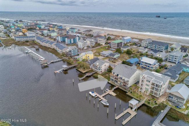 APT-3 - 1305 Canal Dr, Condo with 2 bedrooms, 3 bathrooms and 1 parking in Carolina Beach NC | Image 32