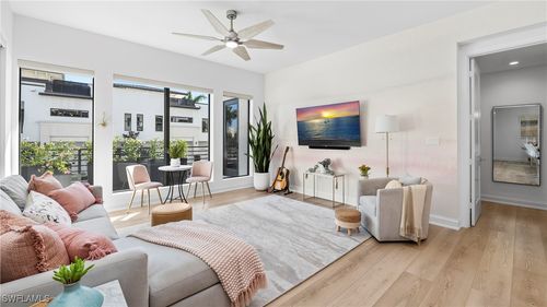 unit-207-1111 Central Ave, NAPLES, FL, 34102-6253 | Card Image