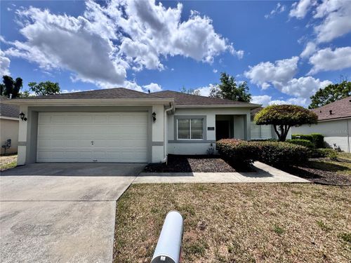 205 Paradise Woods Pl, DAVENPORT, FL, 33896-8188 | Card Image