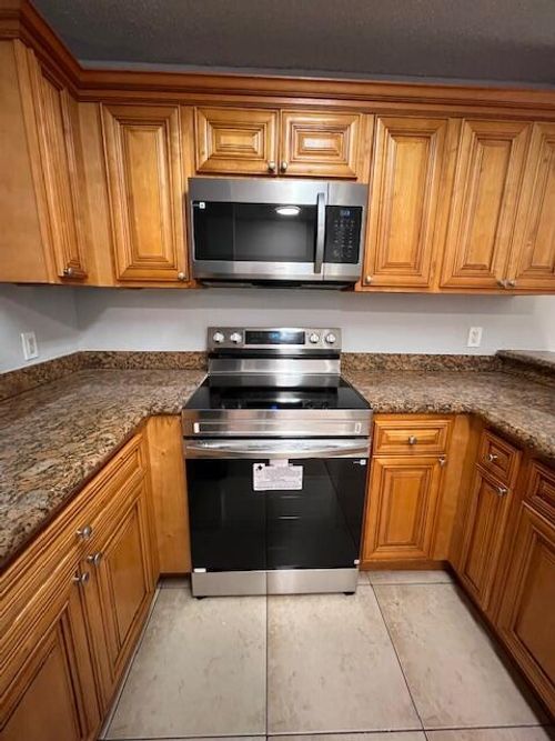 apt-h-1541 Balfour Point Dr, West Palm Beach, FL, 33411-1923 | Card Image