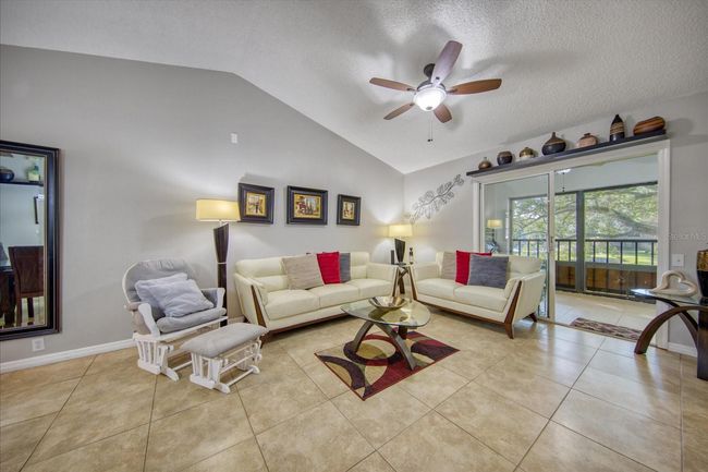 APT-325 - 5265 E Bay Dr, Condo with 2 bedrooms, 2 bathrooms and null parking in CLEARWATER FL | Image 10
