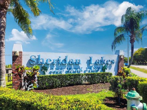 apt-109-2200 Park Ln, Hollywood, FL, 33021-3758 | Card Image