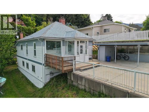 1204 Front Street, Nelson, BC, V1L4C4 | Card Image