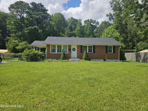 11 Kitt Dr, Jacksonville, NC, 28540-7028 | Card Image