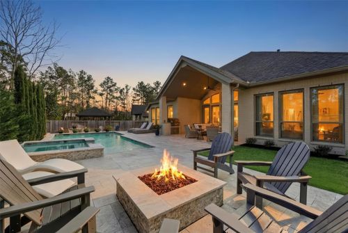 317 Sheridan Ct, Montgomery, TX, 77316-3235 | Card Image