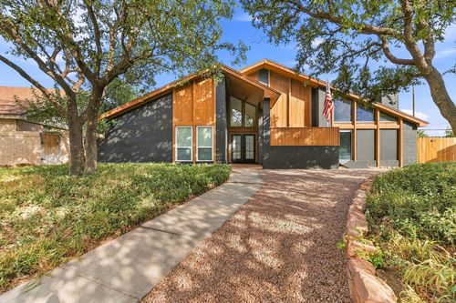 3901 Westminister Dr, Midland, TX, 79707-3338 | Card Image
