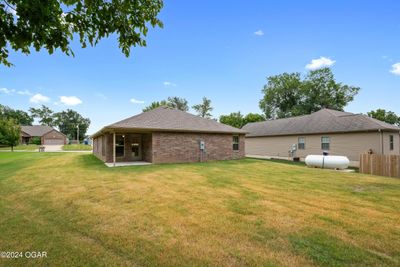 402 Rustic Ridge, House other with 4 bedrooms, 2 bathrooms and null parking in Carl Junction MO | Image 2