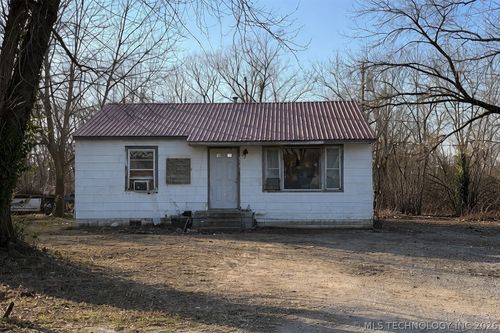 2101 Johnstone Ave, Bartlesville, OK, 74003-6500 | Card Image