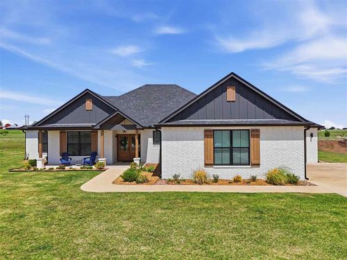 300 Bandera, Stillwater, OK, 74074 | Card Image