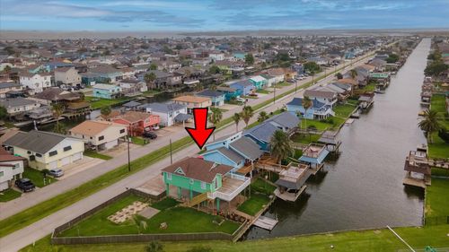 286 Ling St, Bayou Vista, TX, 77563-2615 | Card Image