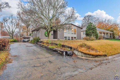 1721 27th St, Topeka, KS, 66611-1640 | Card Image