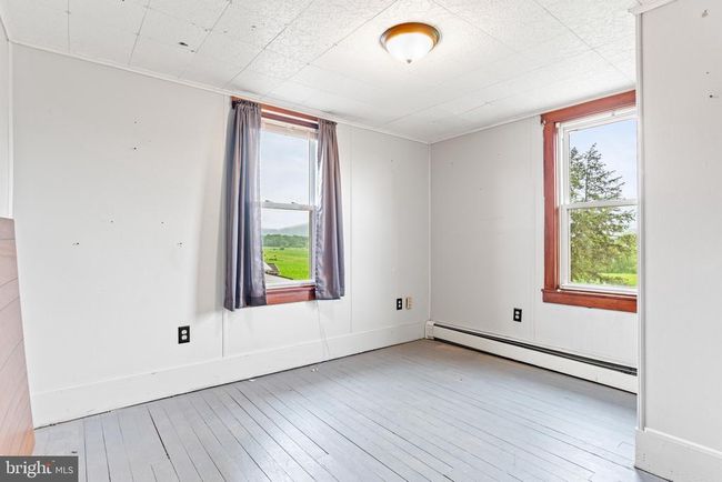 9054 William Penn Hwy, House other with 4 bedrooms, 2 bathrooms and null parking in MIFFLINTOWN PA | Image 22