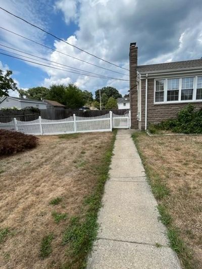 9 Jackson Street, House other with 4 bedrooms, 2 bathrooms and 4 parking in North Providence RI | Image 3