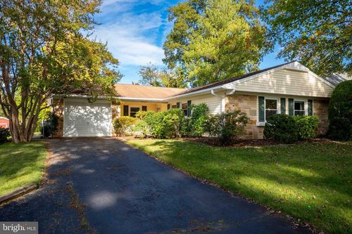 12304 Manvel Ln, BOWIE, MD, 20715-2946 | Card Image