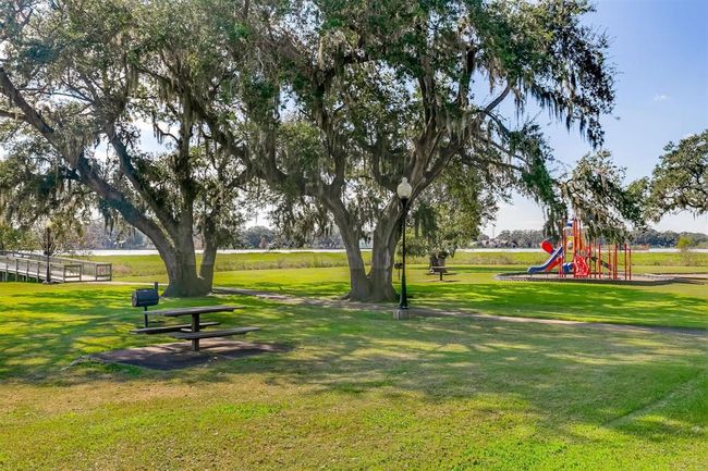 556 Mill Rd, House other with 3 bedrooms, 3 bathrooms and 2 parking in Angleton TX | Image 9