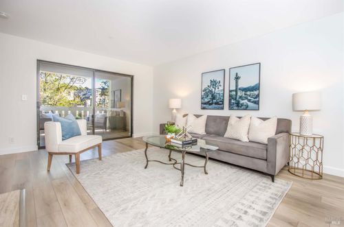 230 Pelican Ln, Novato, CA, 94949 | Card Image