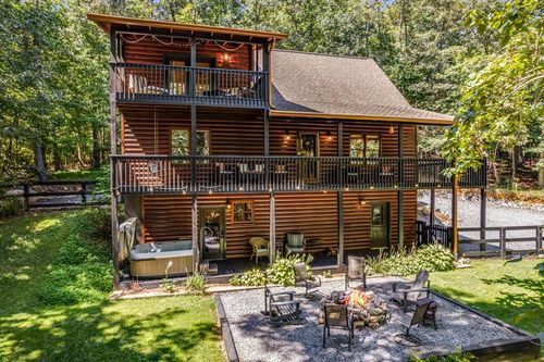 119 Summit St, Ellijay, GA, 30540-6144 | Card Image