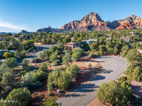 60-25 San Antonio Cir, Sedona, AZ, 86336-4628 | Card Image