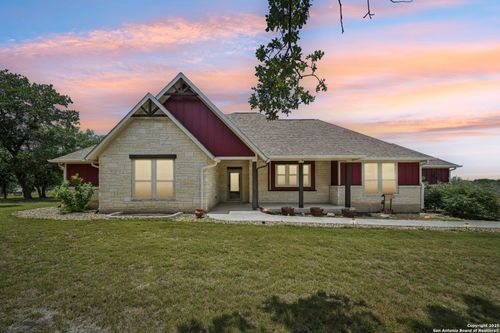 4049 Hickory Forrest Dr, Seguin, TX, 78155-0023 | Card Image