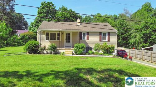 7180 Leh St, Coopersburg, PA, 18036-3737 | Card Image