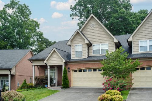 5082 Dovewood Way, Knoxville, TN, 37918 | Card Image