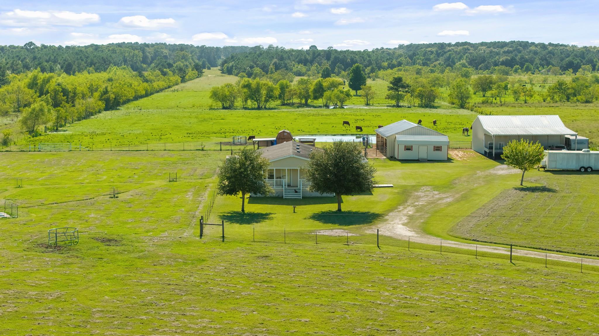 Farm in Dayton 4