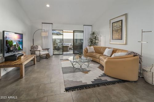 7934 E Medlock Dr, Scottsdale, AZ, 85250-7248 | Card Image