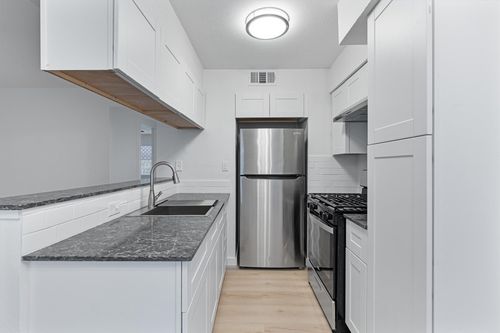 apt-a-2501 Manor Cir, Austin, TX, 78723-5341 | Card Image