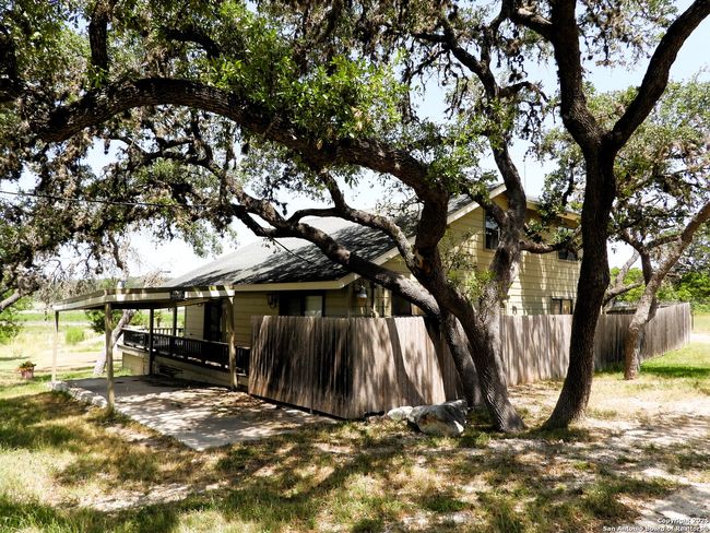 3078 Goat Hill Rd, House other with 4 bedrooms, 4 bathrooms and null parking in Lakehills TX | Image 51