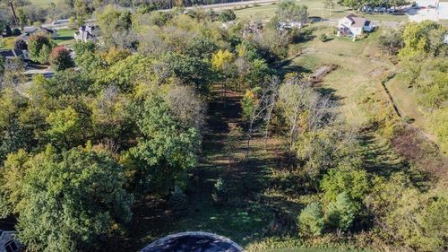 121 Autumnwood Circle, Mount Horeb, WI, 53572 | Card Image