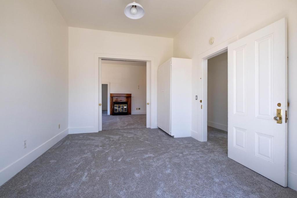 Commercial Sale in Santa Cruz 4