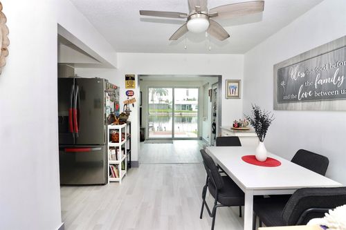 8103 Nw 58th Pl, Tamarac, FL, 33321-4520 | Card Image