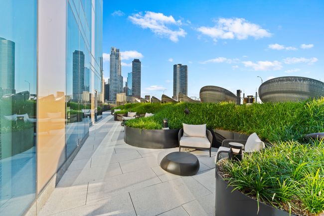 APT-2106 - 211 N Harbor Dr, Condo with 2 bedrooms, 3 bathrooms and 1 parking in Chicago IL | Image 21