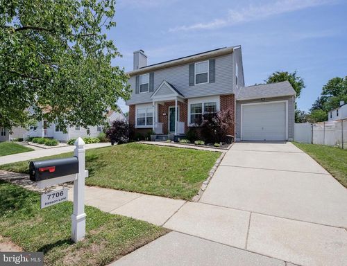 7706 Hesson Ln, Pennsauken, NJ, 08109-5604 | Card Image