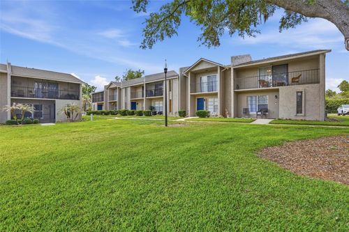 123-868 Town Cir, Maitland, FL, 32751-6360 | Card Image