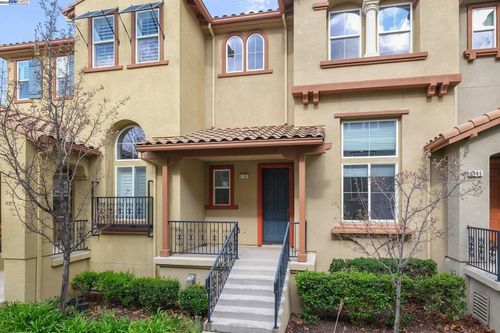 6182 Yardley Ln, San Ramon, CA, 94582-3048 | Card Image