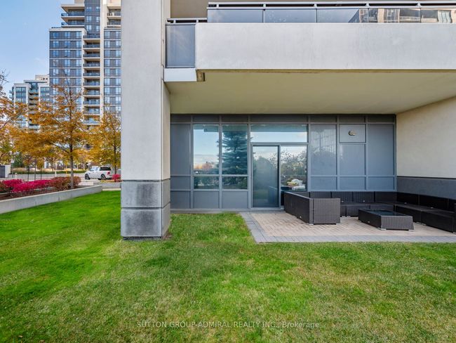 114 - 85 N Park Rd, Condo with 3 bedrooms, 2 bathrooms and 1 parking in Vaughan ON | Image 18