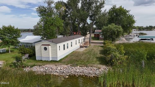 38 Brush Lk, Mercer, ND, 58559 | Card Image